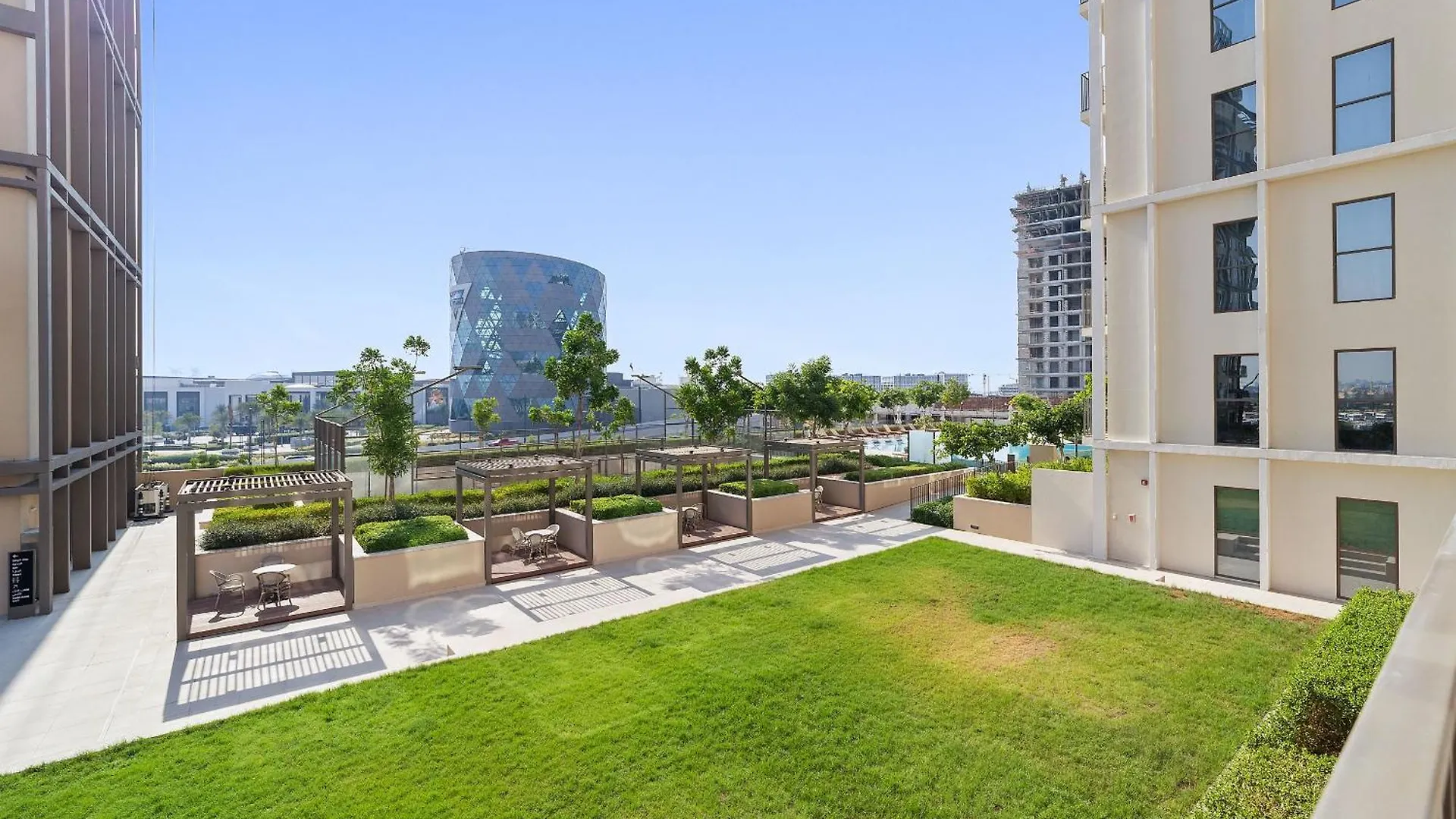 Brand New Modern 2Bdr In Collective -Dubai Hills Apartment United Arab Emirates